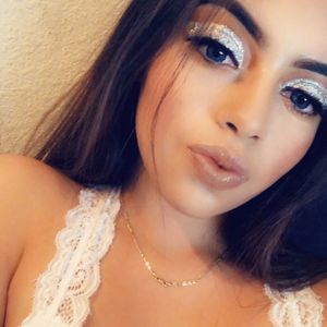 Meet your Posher, Alison